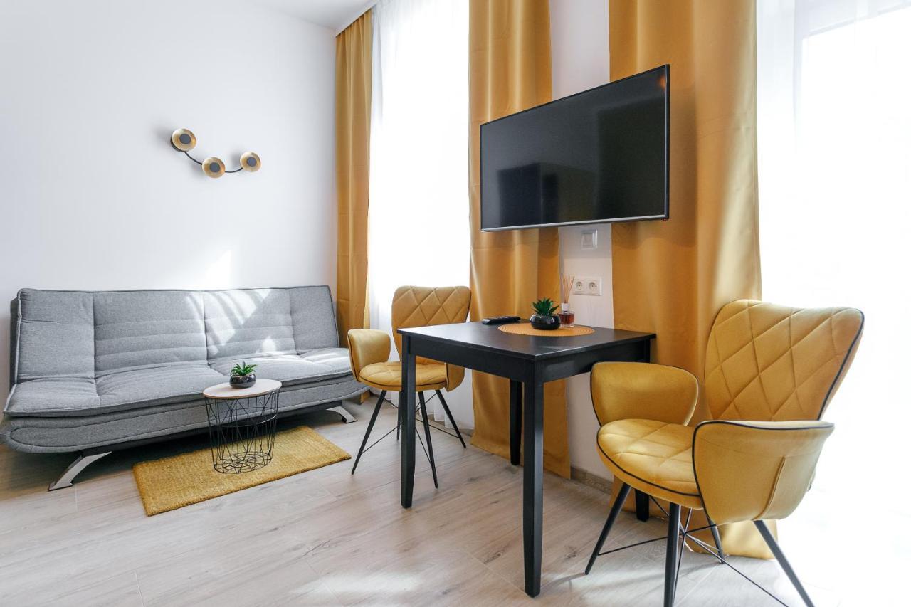 Wf-apartment Westbahnhof * Vienna